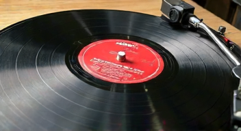 Die 6 häufigsten Fehler bei Fälschungen in der Musikindustrie