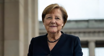 Ich bin Angela Merkel, Politikerin (9/10)